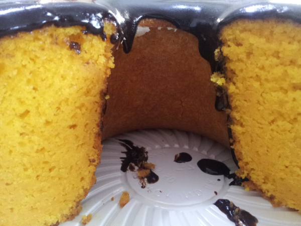 Bolo de Cenoura com Cobertura de Chocolate